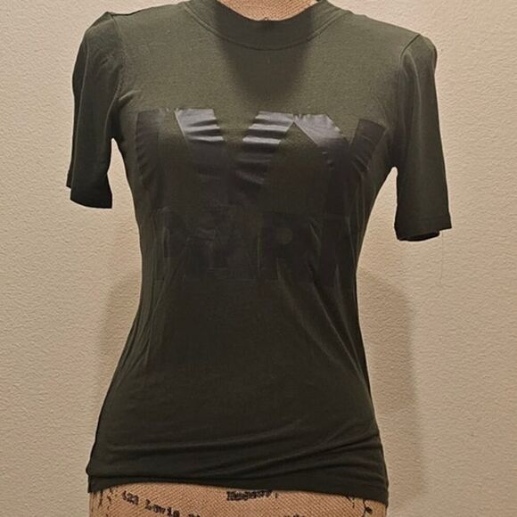 Ivy Park Light Weight T-Shirt Size XXS - Picture 1 of 6